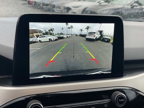 Used 2022 Ford Escape SE image 15