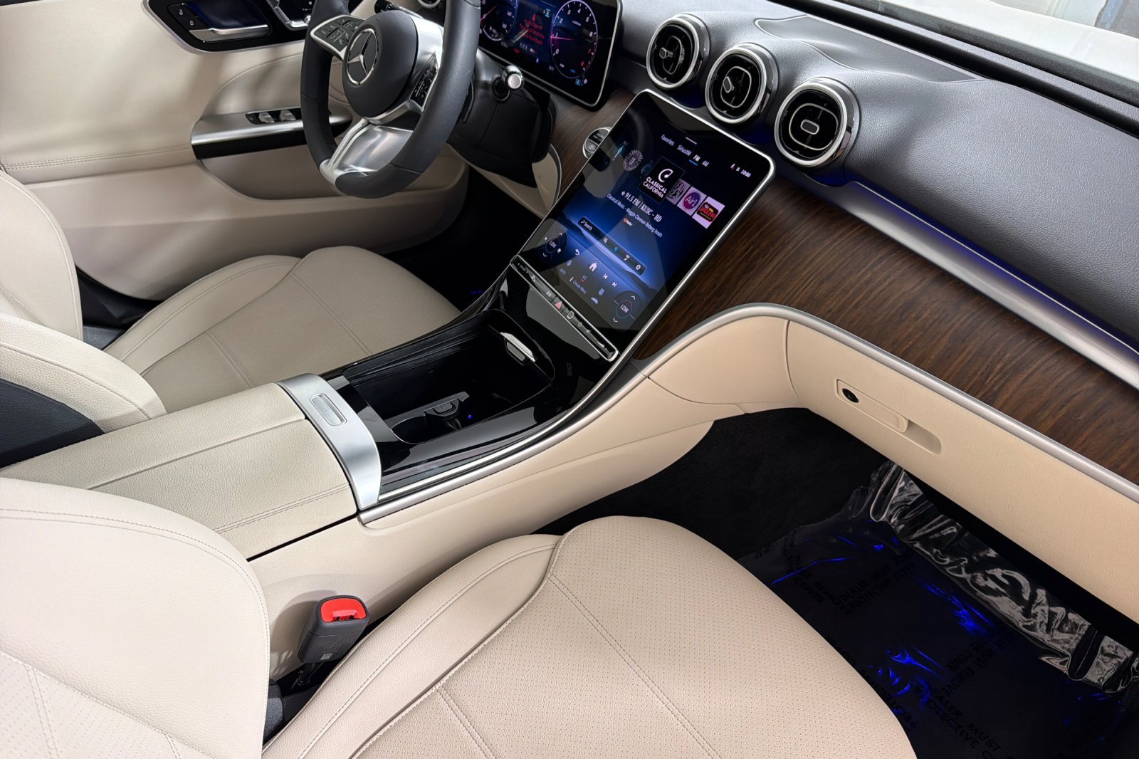 Used 2026 Mercedes-Benz C 300 4MATIC Sedan image 14