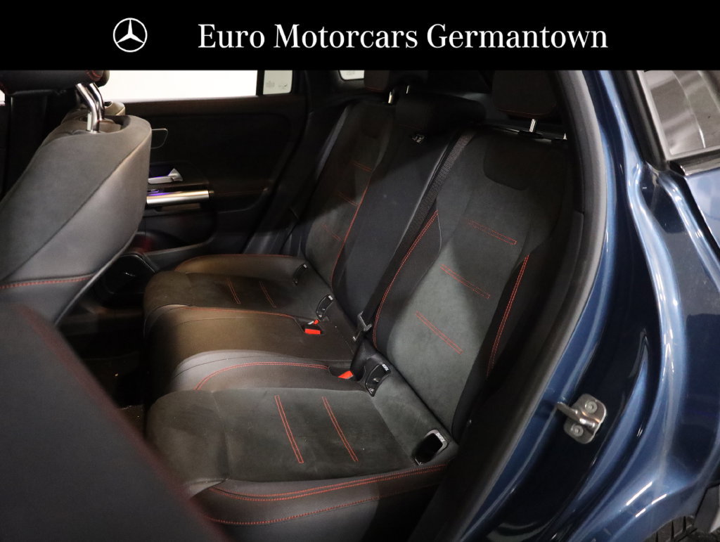 Used 2023 Mercedes-Benz GLA 250 4MATIC image 33