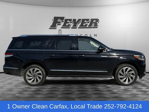 Used 2023 Lincoln Navigator L Reserve AWD/4WD image 5