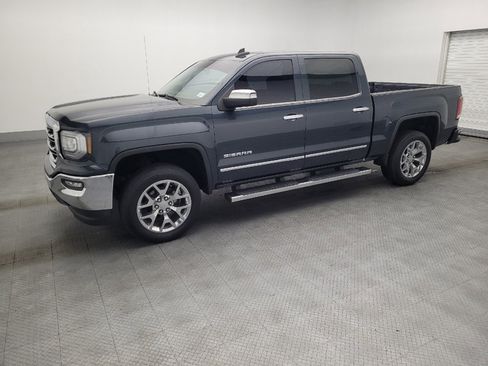 Used 2017 GMC Sierra 1500 SLT w/ SLT Premium Package image 2