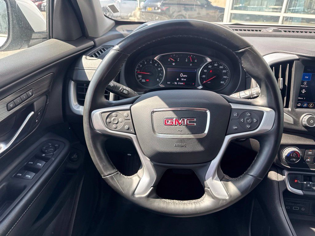 Used 2024 GMC Terrain SLT AWD/4WD image 17