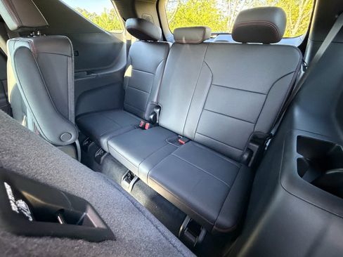 New 2026 Chevrolet Traverse RS FWD image 23