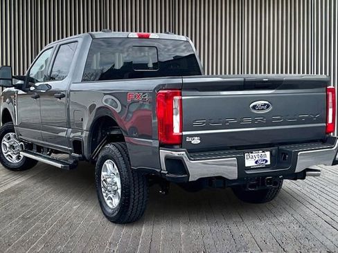 New 2026 Ford F250 XLT w/ FX4 Off-Road Package image 3