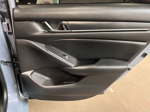 Used 2022 Honda Accord Sport image 13