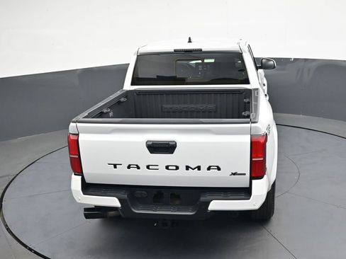 Used 2024 Toyota Tacoma TRD Sport w/ TRD Sport Upgrade Package image 33