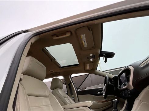 Used 2017 GMC Acadia Denali w/ Technology Package image 14