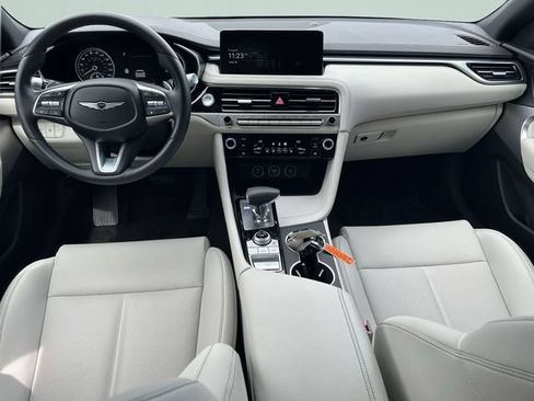 Used 2025 Genesis G70 2.5T AWD/4WD image 9