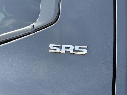 Used 2024 Toyota Tundra SR5 w/ SR5 Convenience Package AWD/4WD image 9