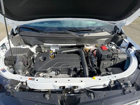 New 2026 Chevrolet Equinox LT image 35