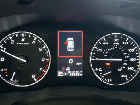 Used 2024 Subaru Crosstrek 2.5i Limited w/ Popular Package #3A image 17