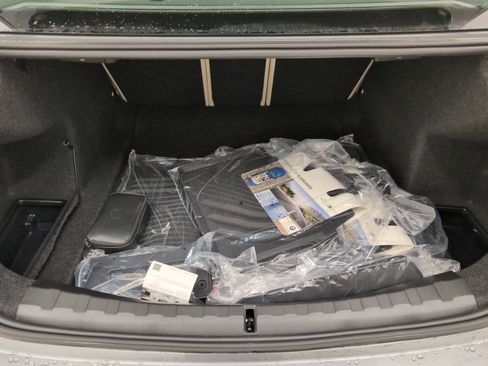 New 2025 BMW 330i Sedan w/ Premium Package image 23