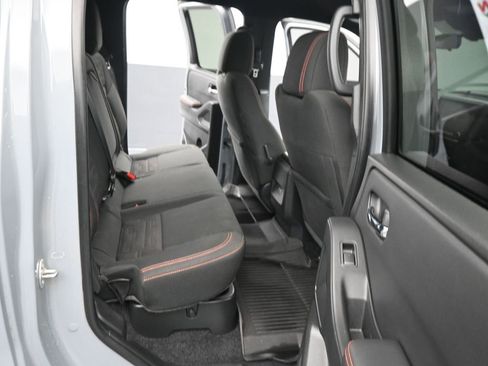 Used 2022 Nissan Frontier PRO-4X w/ Technology Package image 22