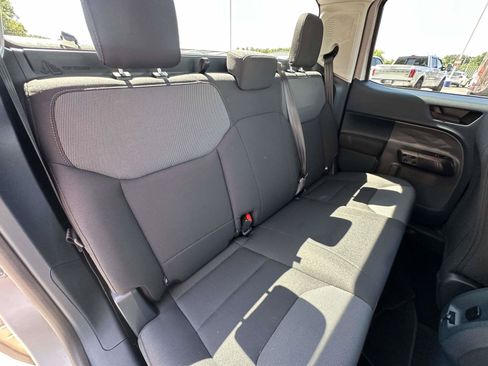 Certified 2023 Ford Maverick XL FWD image 28