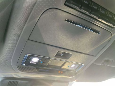 New 2026 Ford F250 Lariat w/ Black Appearance Package image 13