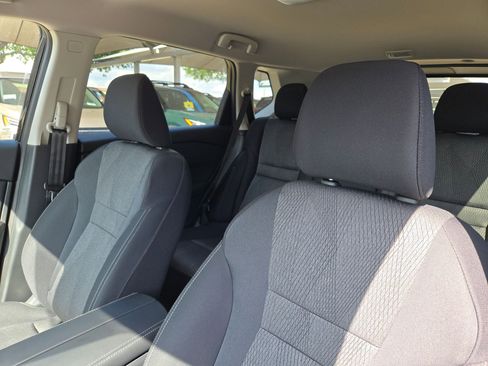 New 2026 Nissan Rogue SV FWD image 9
