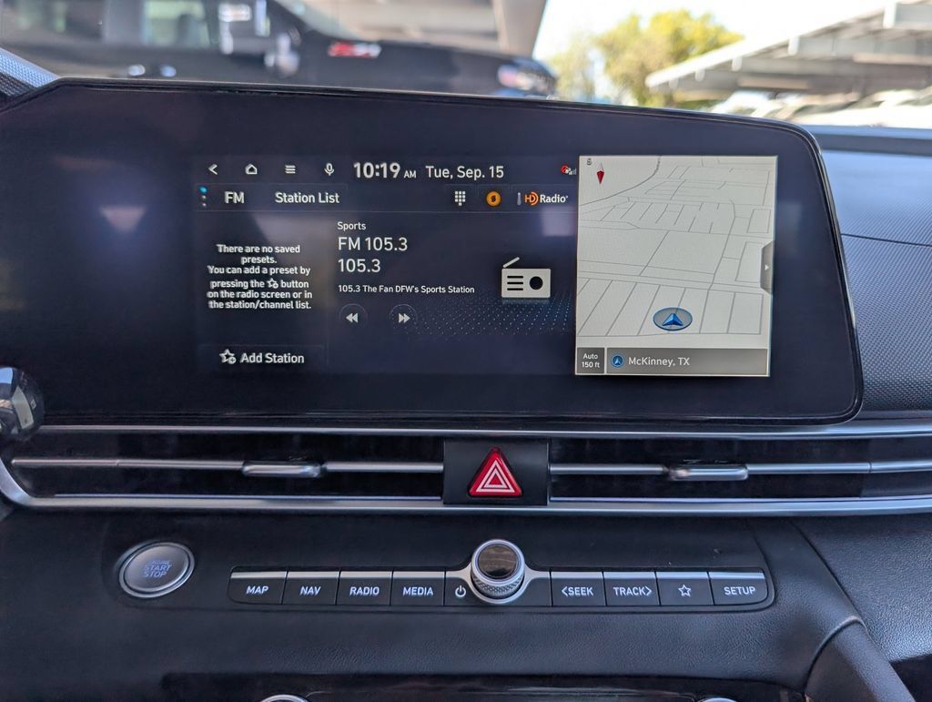 Used 2025 Hyundai Elantra SEL FWD image 6