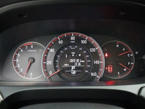 Used 2017 Honda Accord EX-L image 14