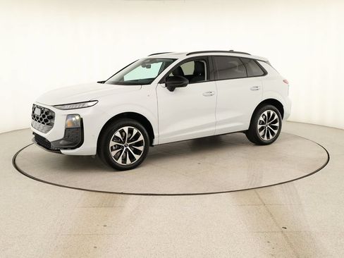 New 2026 Audi Q3 quattro 2.0T AWD/4WD image 13