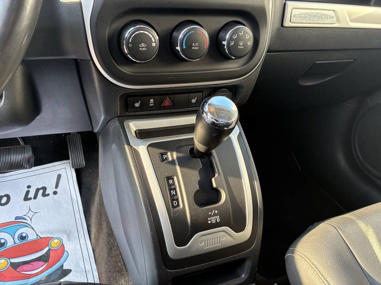 Used 2014 Jeep Compass Latitude w/ Sun/Sound Group FWD image 14