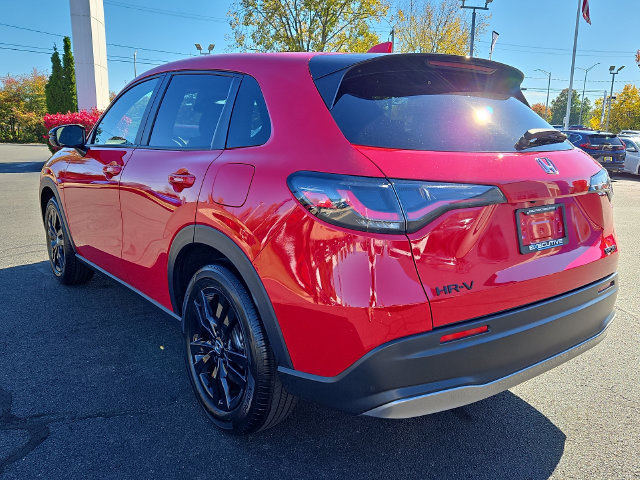 Used 2026 Honda HR-V Sport image 4