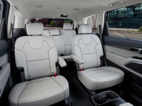 New 2025 Kia Telluride EX image 16