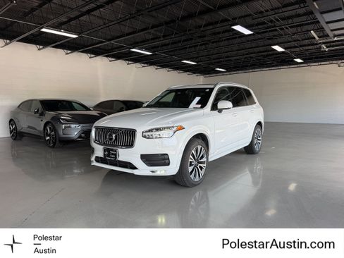 Used 2020 Volvo XC90 T5 Momentum FWD image 1