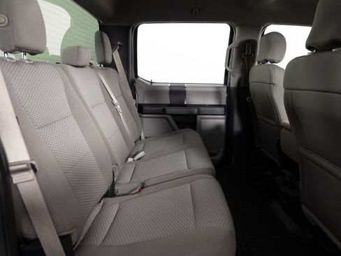 Used 2017 Ford F150 XLT w/ Equipment Group 301A Mid AWD/4WD image 21