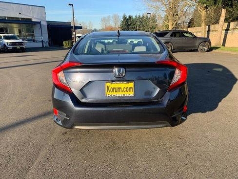 Used 2018 Honda Civic EX image 4
