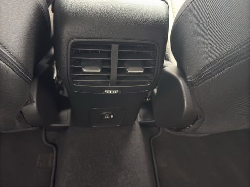 Certified 2022 Ford Escape SE w/ Convenience Package image 28