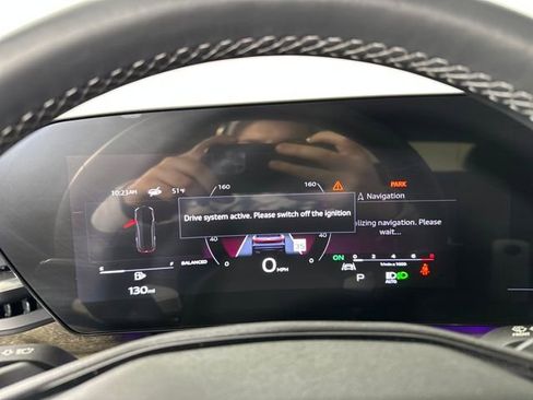 Used 2025 Audi Q5 2.0T Premium Plus w/ Premium Plus image 17