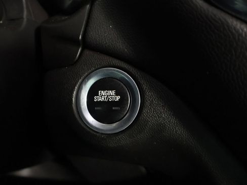 Used 2022 Chevrolet Equinox LT AWD/4WD image 35