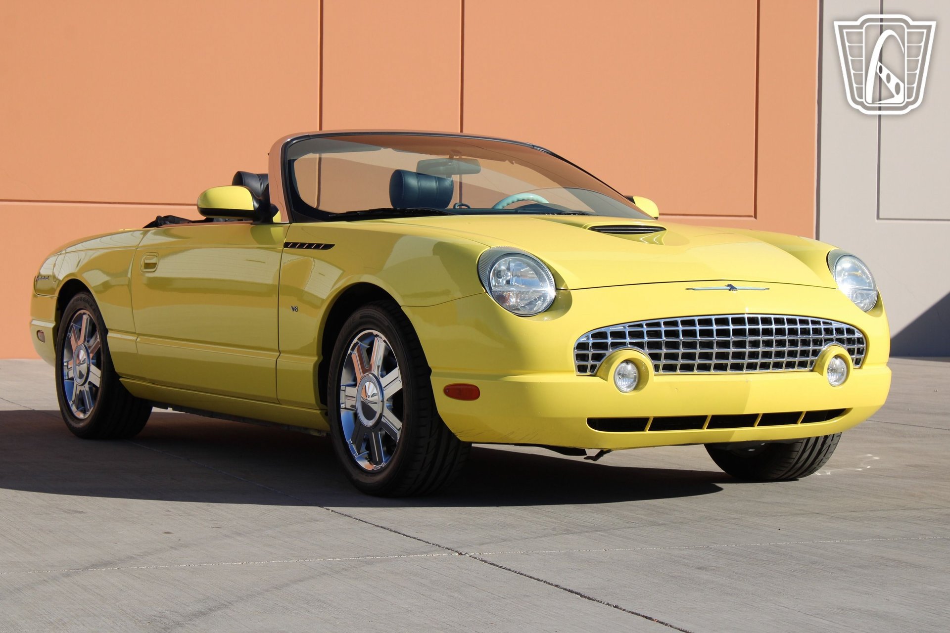 Used 2004 Ford Thunderbird RWD image 31