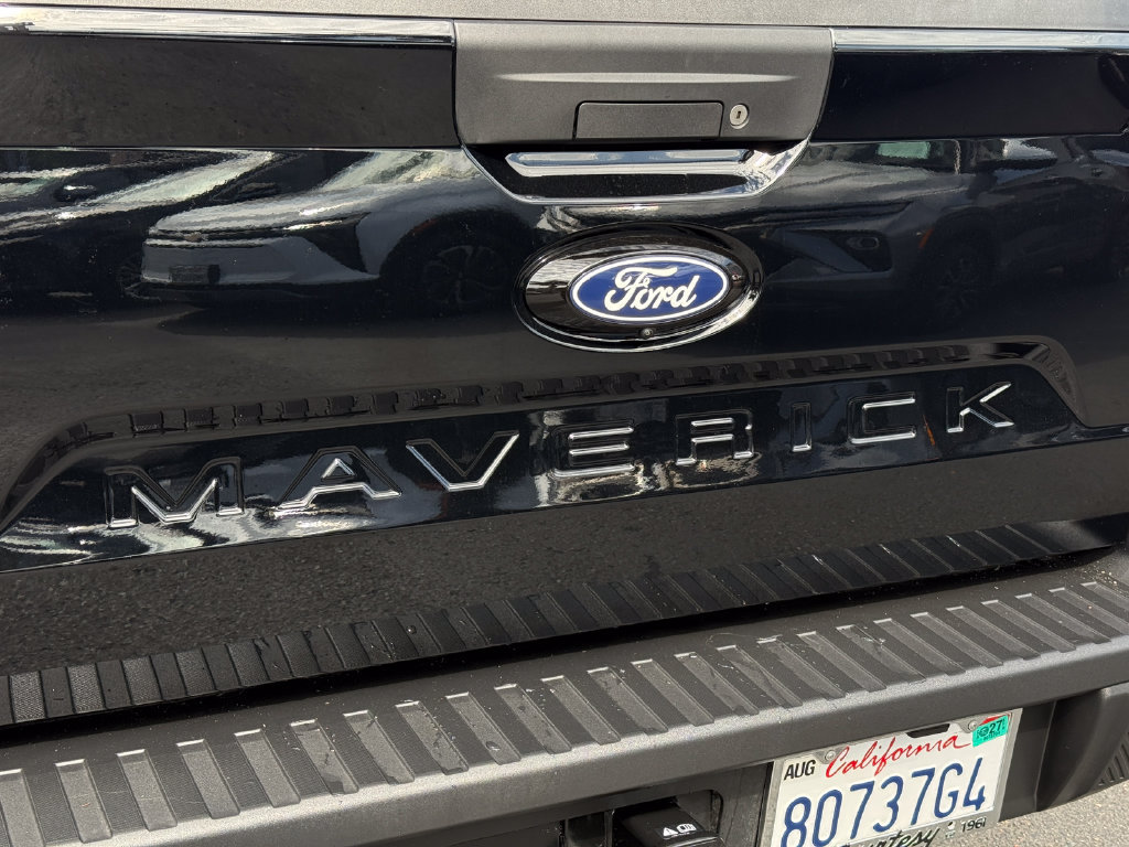 Used 2025 Ford Maverick XL w/ Equipment Group 102A AWD/4WD image 11