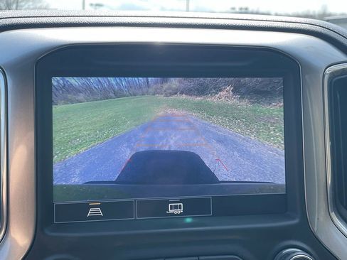 Certified 2021 Chevrolet Silverado 1500 LT Trail Boss w/ Convenience Package II image 49