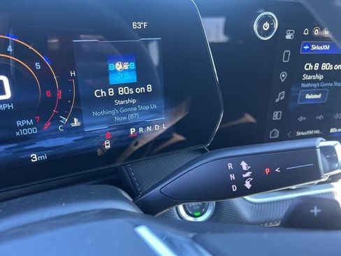 New 2026 Chevrolet Equinox LT FWD image 26