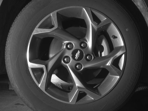Used 2025 Chevrolet Trax LT w/ LT Convenience Package FWD image 13