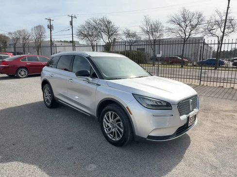 Used 2020 Lincoln Corsair FWD w/ Equipment Group 101A image 2