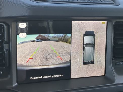 New 2026 Ford Bronco Badlands image 18