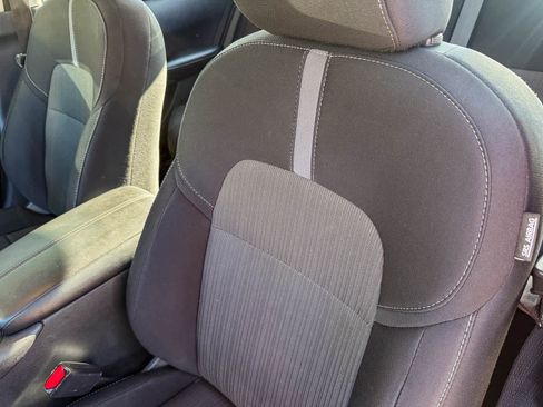 Used 2024 Nissan Sentra SV FWD image 24