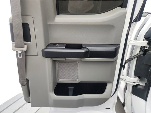 Used 2018 Ford F150 XL w/ Equipment Group 101A Mid image 24