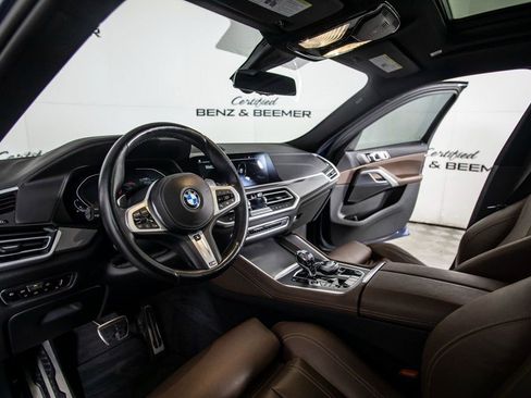 Used 2021 BMW X6 xDrive40i w/ M Sport Package image 19