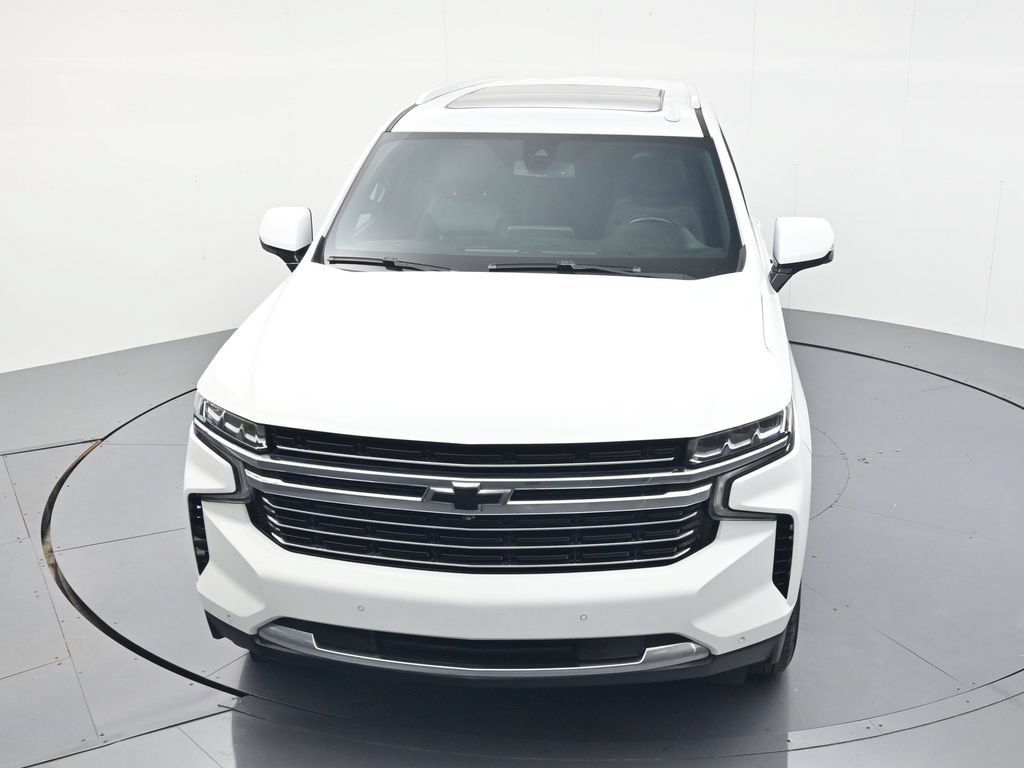 Used 2022 Chevrolet Suburban LT w/ LT Signature Plus Package AWD/4WD image 37