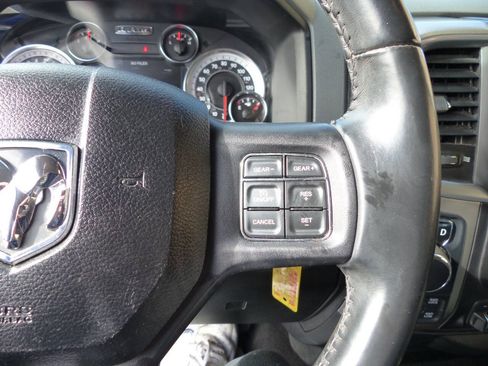 Used 2018 RAM 1500 Big Horn AWD/4WD image 33