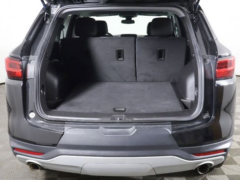 Used 2025 Chevrolet Blazer LT FWD image 14