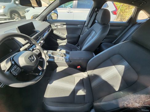 Used 2026 Honda Civic Sport image 10