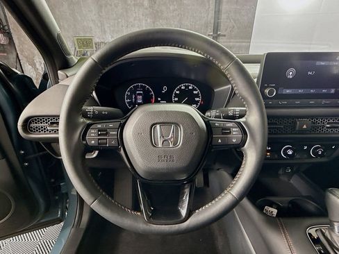 Certified 2024 Honda HR-V Sport image 9