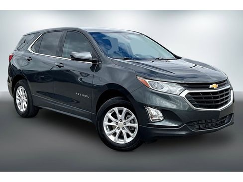 Used 2020 Chevrolet Equinox LT image 3