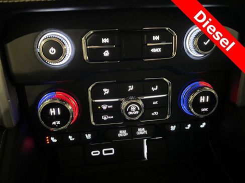 Used 2021 GMC Yukon SLT image 33