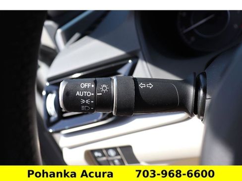 Certified 2025 Acura RDX SH-AWD w/ Technology Package image 10